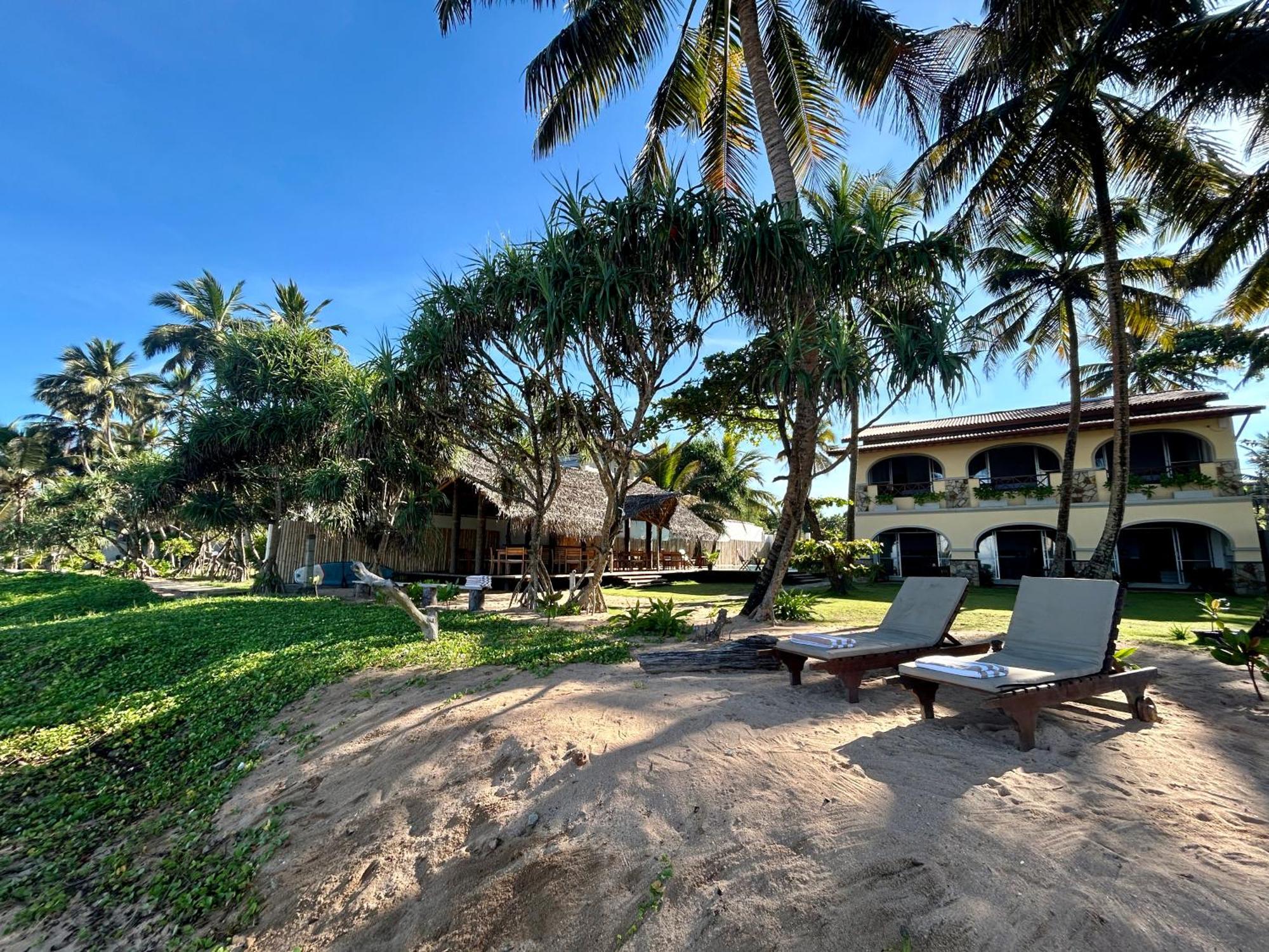 Bombay Bicycle Club Bentota Hotel Exterior photo
